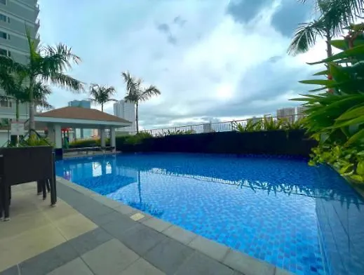 Apartamento Cozy View 2-bedroom Near Moa, Naia, Picc, Star City, Us Embassy, & World Trade Center
